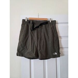 The North Face Classic V Belted Trunk Short M NWT